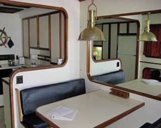 Mariners Boat House & Beach Club 迈尔斯堡海滩 外观 照片